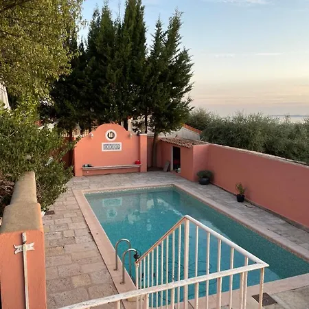 Frühstückspension D'hotes Duplex Le Petit Mas Nicois De La Rose Nizza