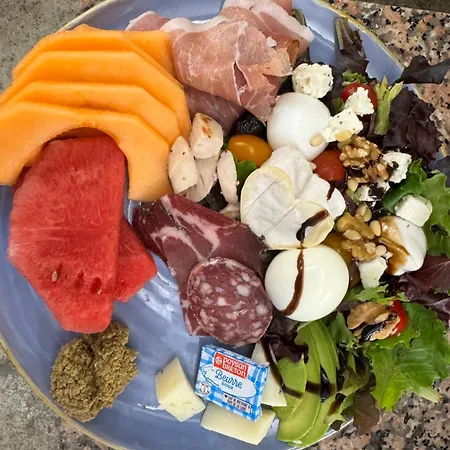 D'hotes Duplex Le Petit Mas Nicois De La Rose Bed & Breakfast Nice