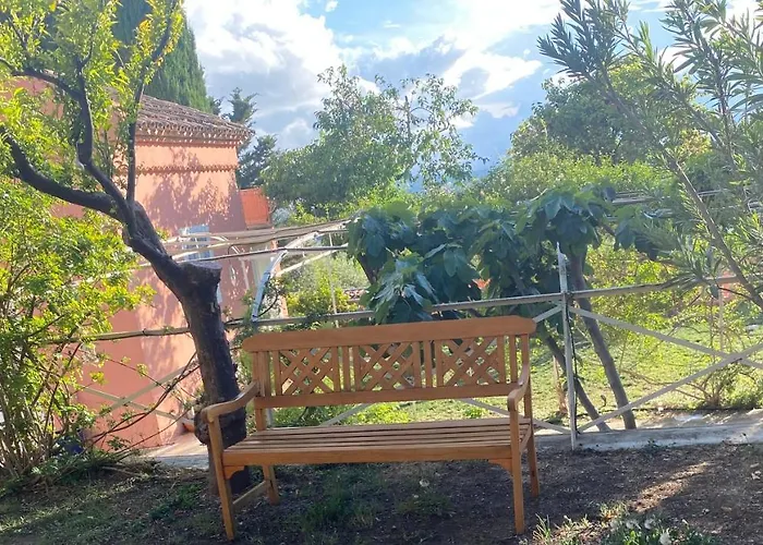 D'hotes Duplex Le Petit Mas Nicois De La Rose 3*