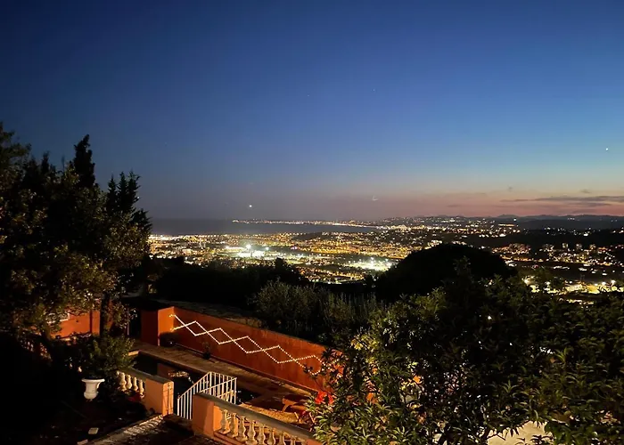 D'hotes Duplex Le Petit Mas Nicois De La Rose 3*